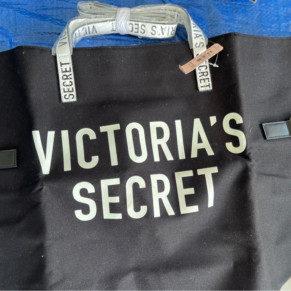 NWT Victoria's Secret Black and White Logo Tote